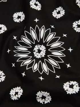 Cotton Wreath bandana met paisleypatroon en krans, zwart