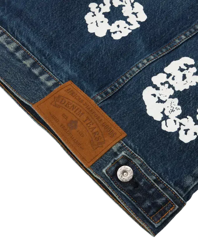 Cotton Wreath denimjas met kransmotief, donkere wassing