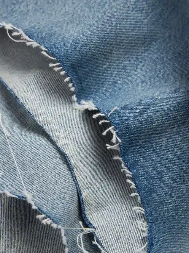 Lichtgewasser Denim-Short